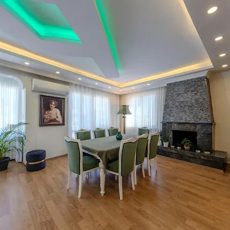 Dilek 8 Стамбул