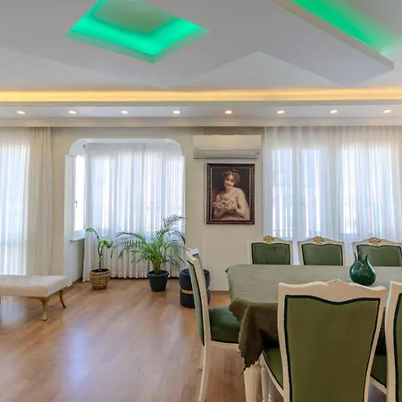 Dilek 8 Istambul